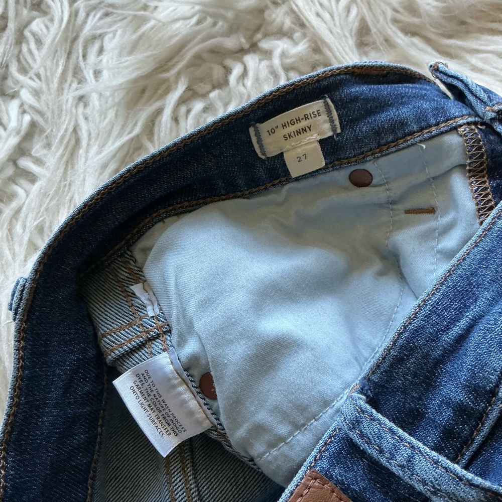Madewell 10” High Rise Jeans View 3